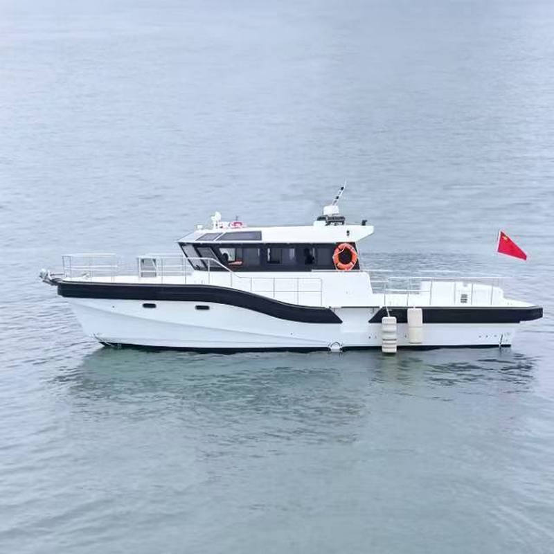 Bot Peronda Keselamatan Pantai